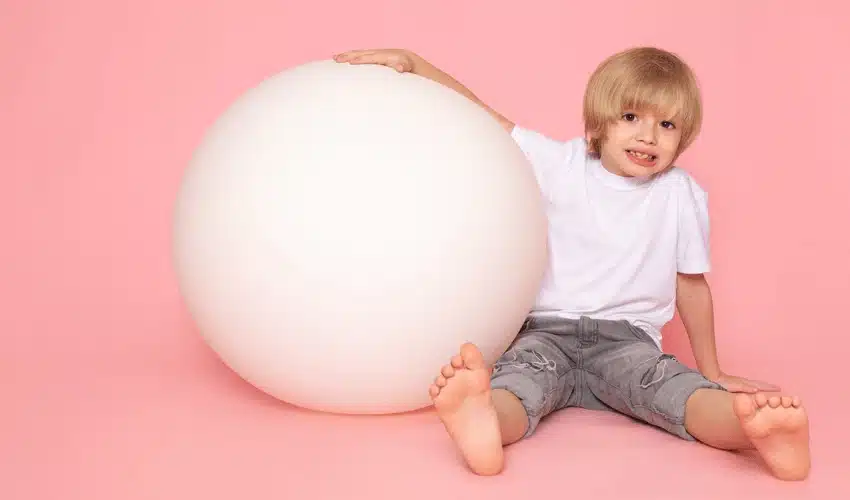 کاردرمانی درکی-حرکتی: تقویت هماهنگی، توجه و عملکرد روزمره در کودکان