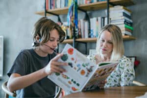 گفتار درمانی در چیتگر