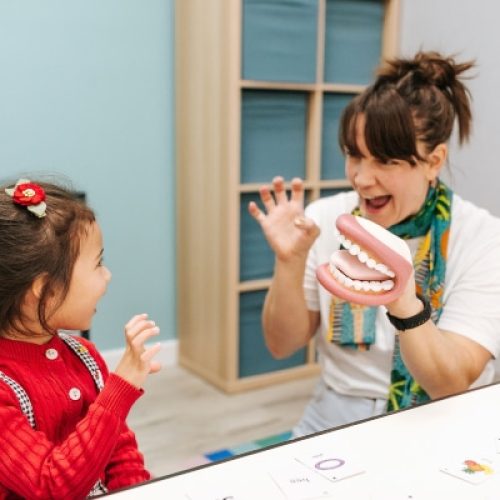 گفتار درمانی در شهرک غرب